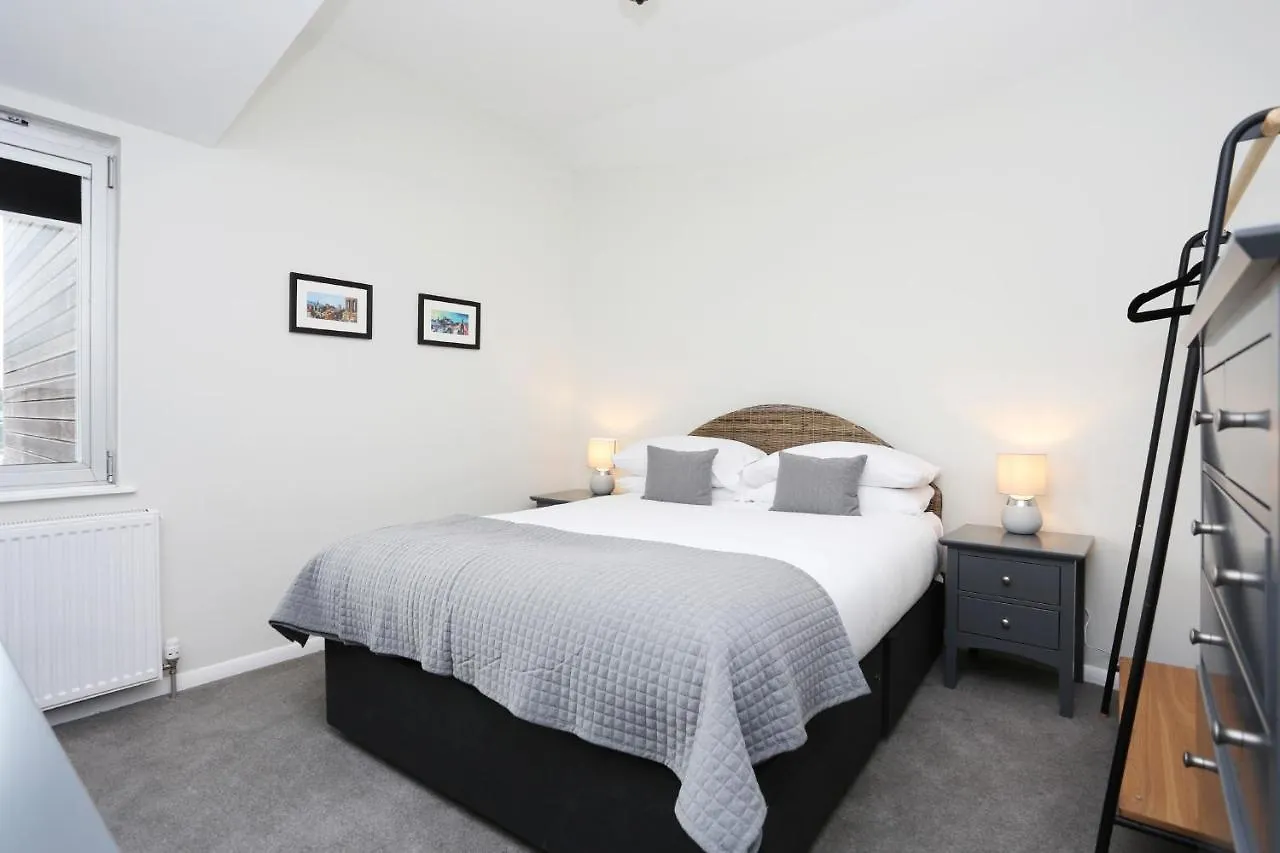 Musselburgh - Stylish 3 Bed With Stunning Sea Views Apartment Edinburgh 0*,