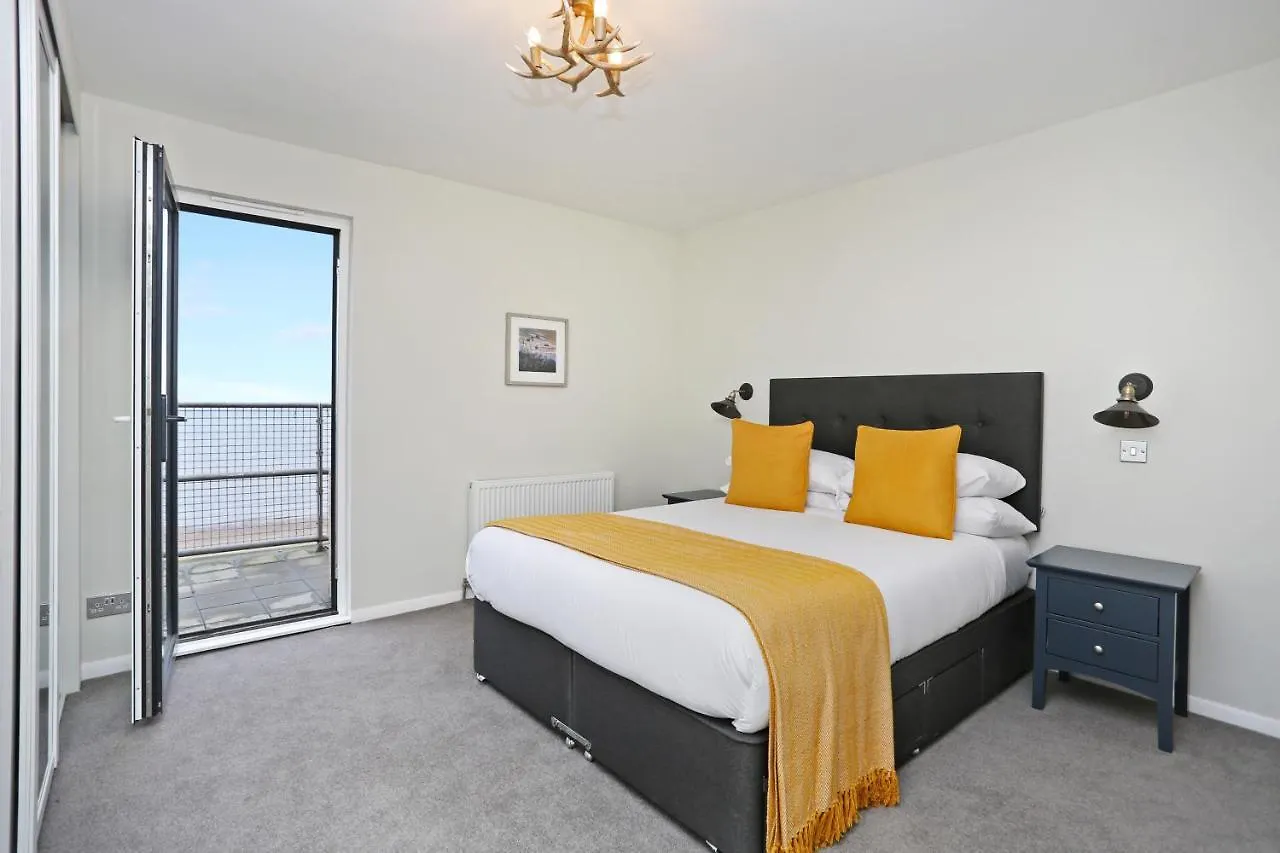 Musselburgh - Stylish 3 Bed With Stunning Sea Views Apartment Edinburgh United Kingdom